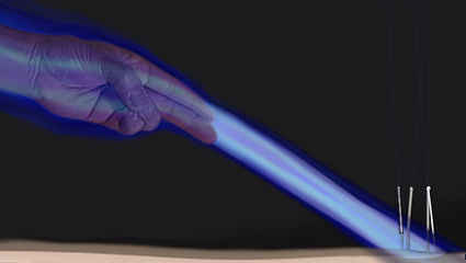 Modalidad ingénita del Wai Qi 外氣 cuyos efecto prioritarios acontecen dentro de la cuerpo etéreo , accediendo a su sistema de canales Jing Luo 经络