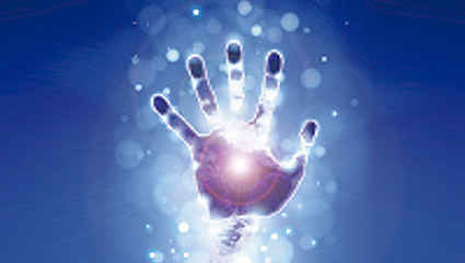 Esa energía contenida o Experimentar conscientemente la activación del Hibiki (響) en las manos es un indicador directo de que la persona se encuentra operativa en la segunda atención 