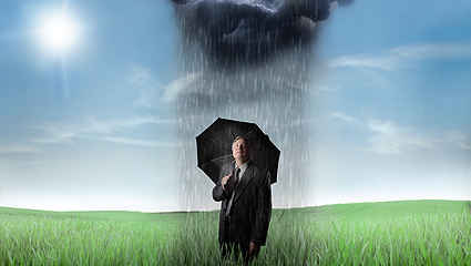 El Ensueño es un territorio de operatividades alternativas, en la segunda atención, que nos permite ejecutar deliberadamente nuestros propósitos a voluntad, dentro del marco colectivo del subconsciente humano y de otros seres vivientes