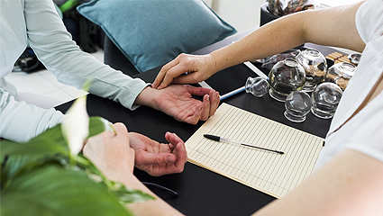 La Tensergética es un modelo formativo encaminado a desarrollar la eficiencia del profesional, de las medicinas energéticas