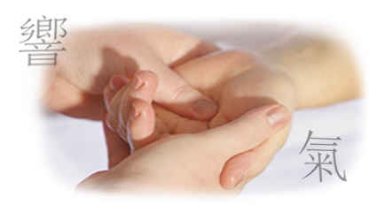 Si alguno de los terapeutas participantes en la terapia de equipo y debidamente facultado para sanar, improvisa y aplica otro proceder o técnica distinta a la necesidad del paciente, carecerá de Intento 